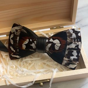 Luxury Feather Bow Tie